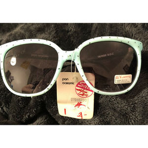 NEW Old Stock VINTAGE light Blue With Black Specs Pan Oceanic NYC SUN GLASSES